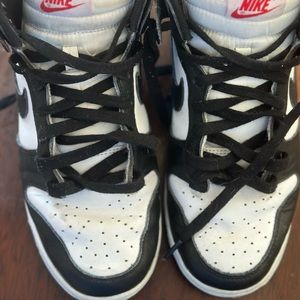 Women’s Nike Panda hi top Dunks size 9